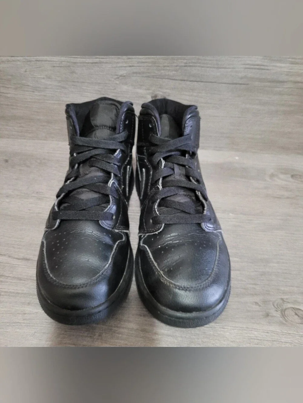 Nike all black